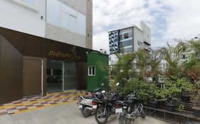Hotel Dvaraka Inn